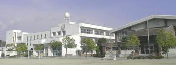 岩沼西小学校校舎遠景